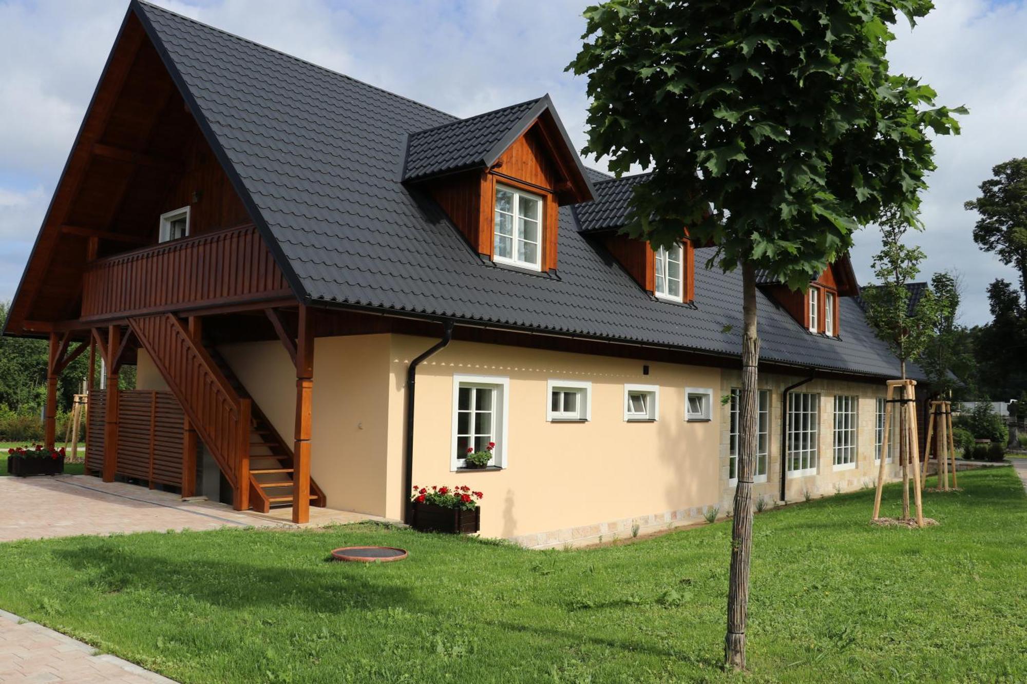 Apartmany Nad Stajemi - Jitravsky Dvorec Rynoltice エクステリア 写真